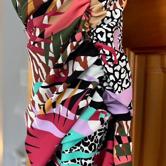 NWT-Bleu Rod Beatty-Swimsuit-Size 12 - Picture 3 of 12